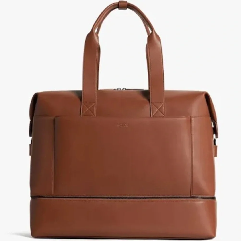 Leather Duffel Bag - Brown - Unknown Brand